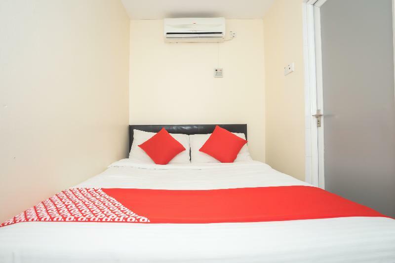 Oyo 786 The Citilite Hotel Куантан Екстериор снимка