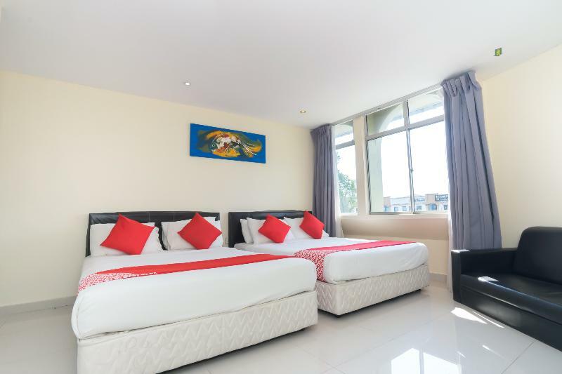 Oyo 786 The Citilite Hotel Куантан Екстериор снимка
